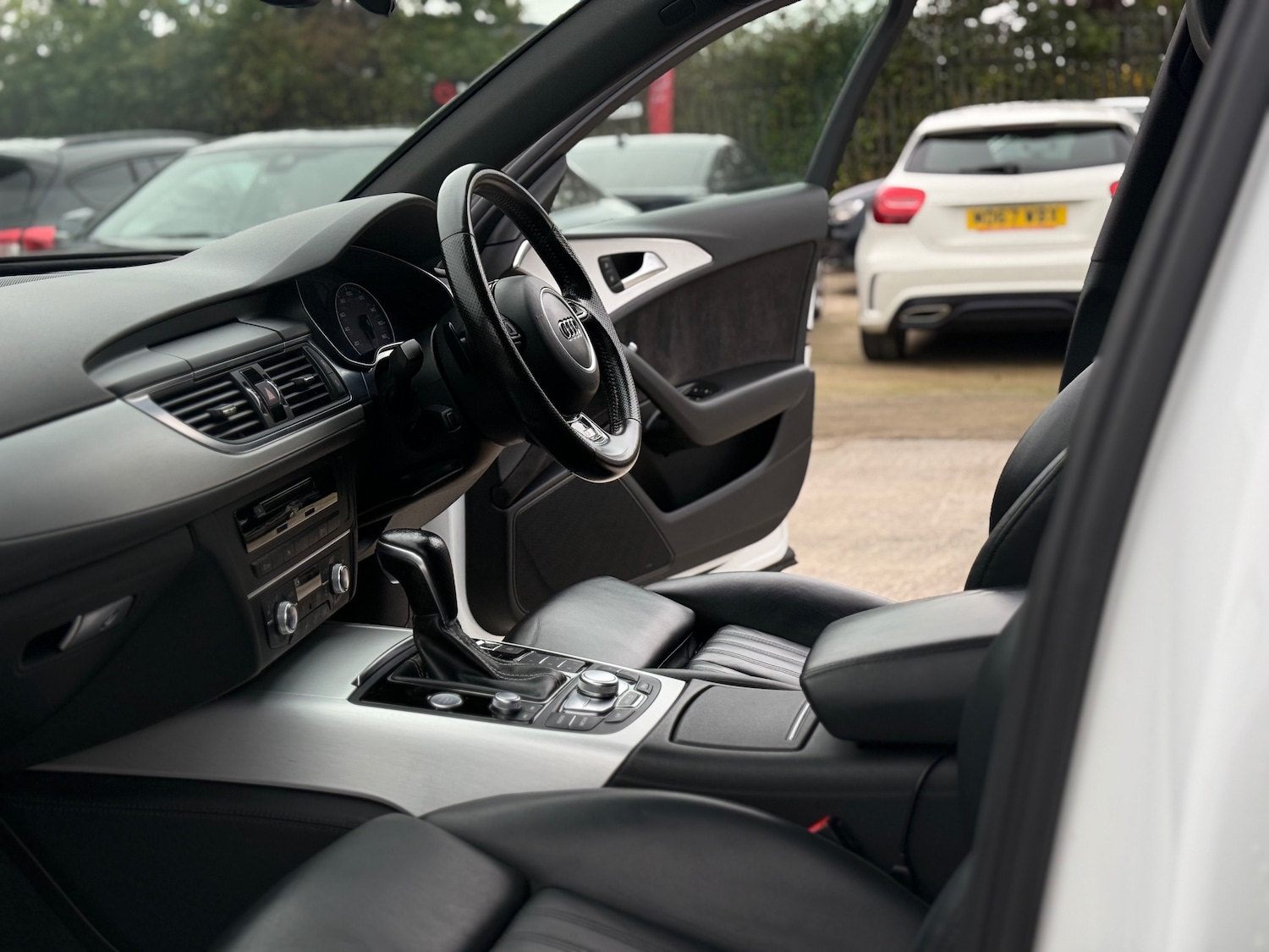 Used Audi A6 Avant 2016 for sale - 75945469: Photo 4