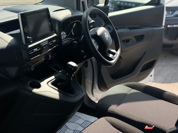 Used Citroen Berlingo 2023 for sale - 75164118: Photo