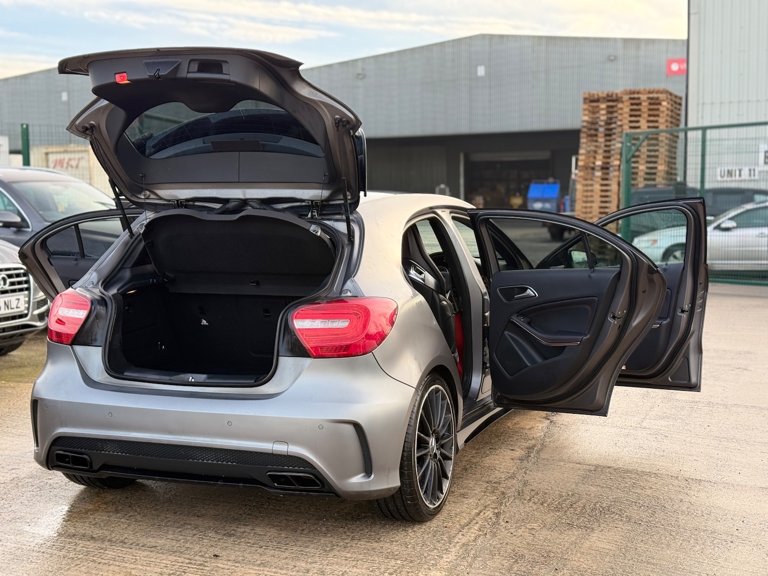 Used Mercedes-Benz A-Class 2015 for sale - 76949814: Photo 16