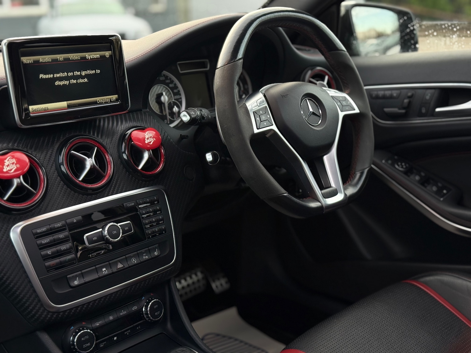 Used Mercedes-Benz A-Class 2015 for sale - 76949814: Photo 3