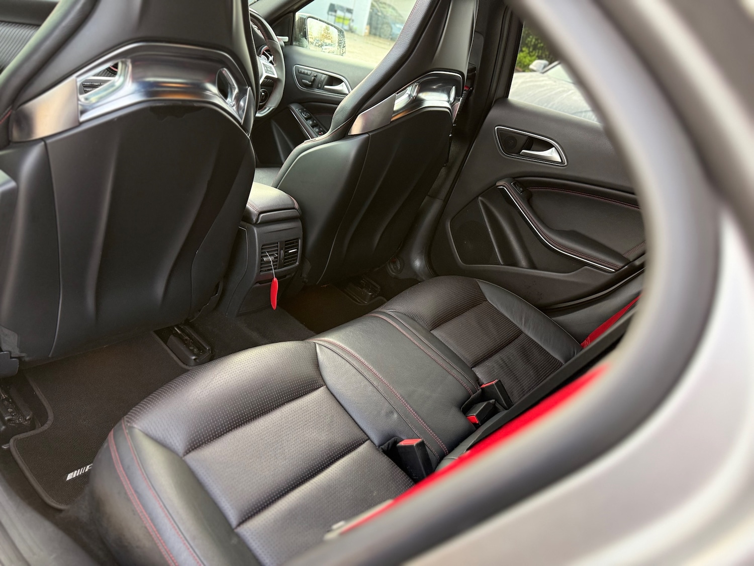 Used Mercedes-Benz A-Class 2015 for sale - 76949814: Photo 31