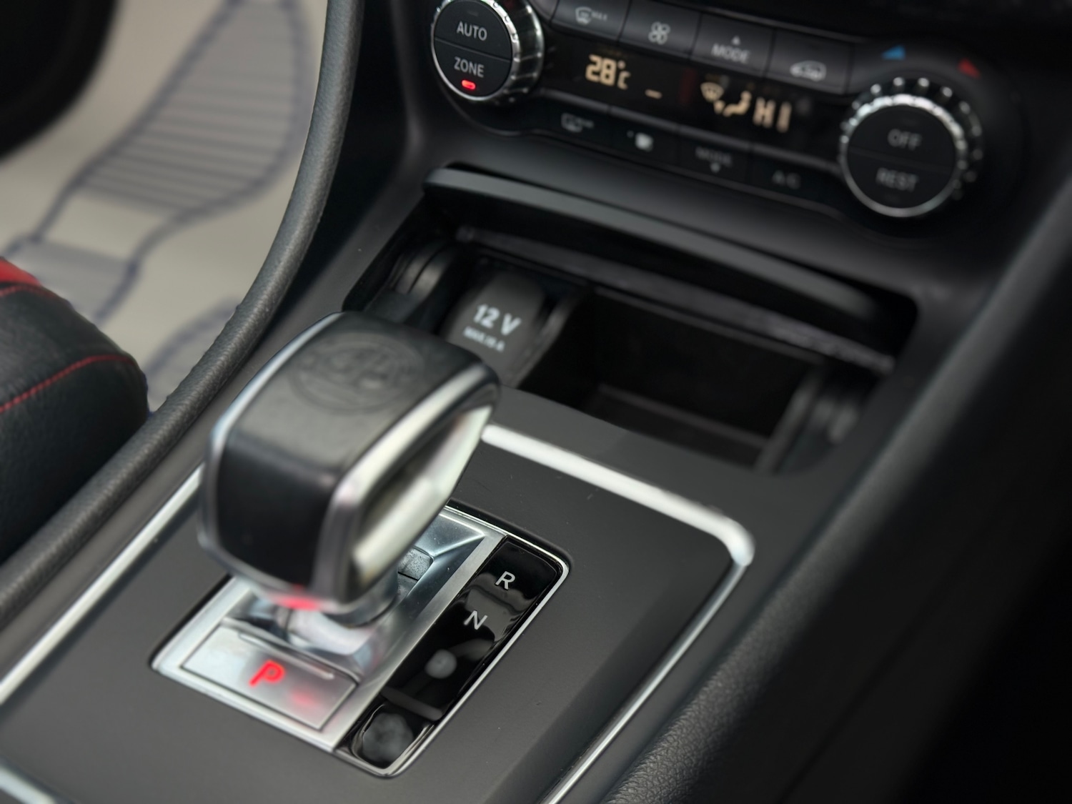 Used Mercedes-Benz A-Class 2015 for sale - 76949814: Photo 50