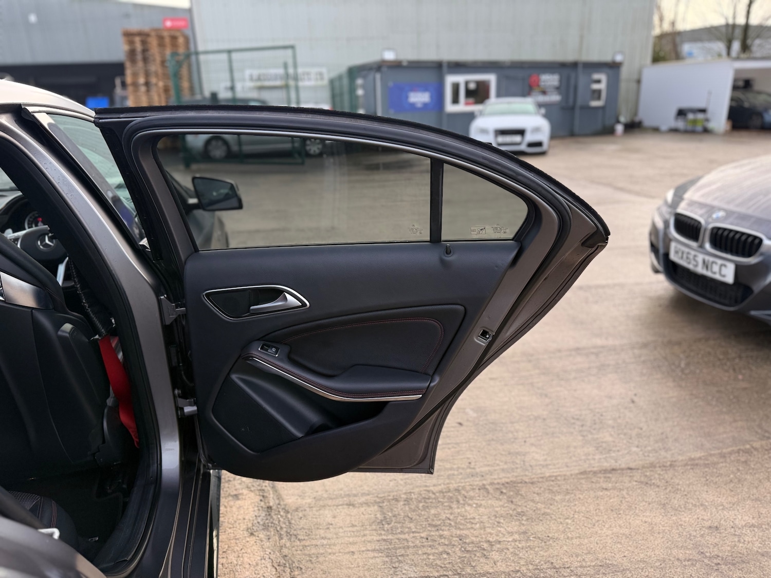 Used Mercedes-Benz A-Class 2015 for sale - 76949814: Photo 54