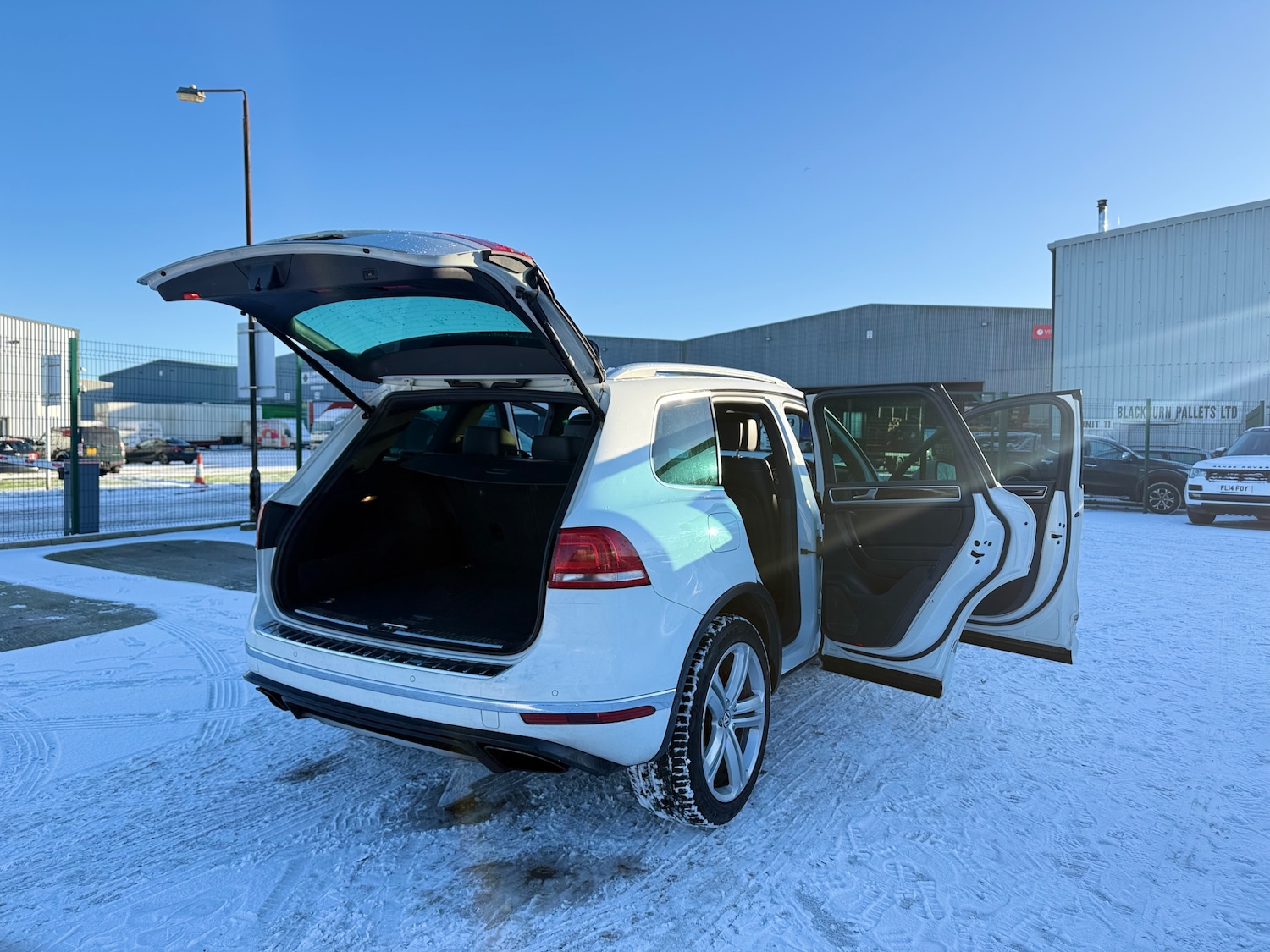 Used Volkswagen Touareg 2016 for sale - 77099155: Photo 17