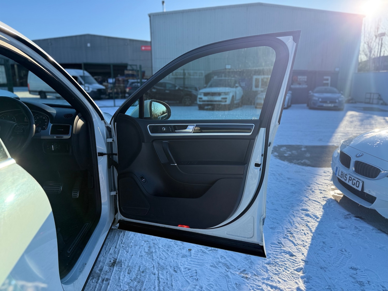 Used Volkswagen Touareg 2016 for sale - 77099155: Photo 53