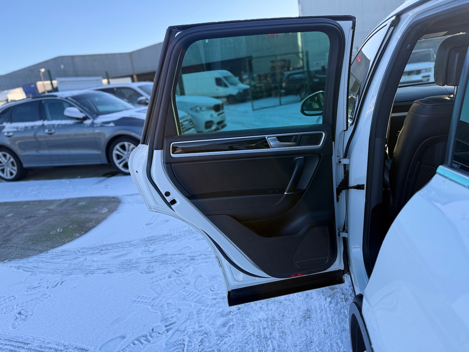 Used Volkswagen Touareg 2016 for sale - 77099155: Photo 56