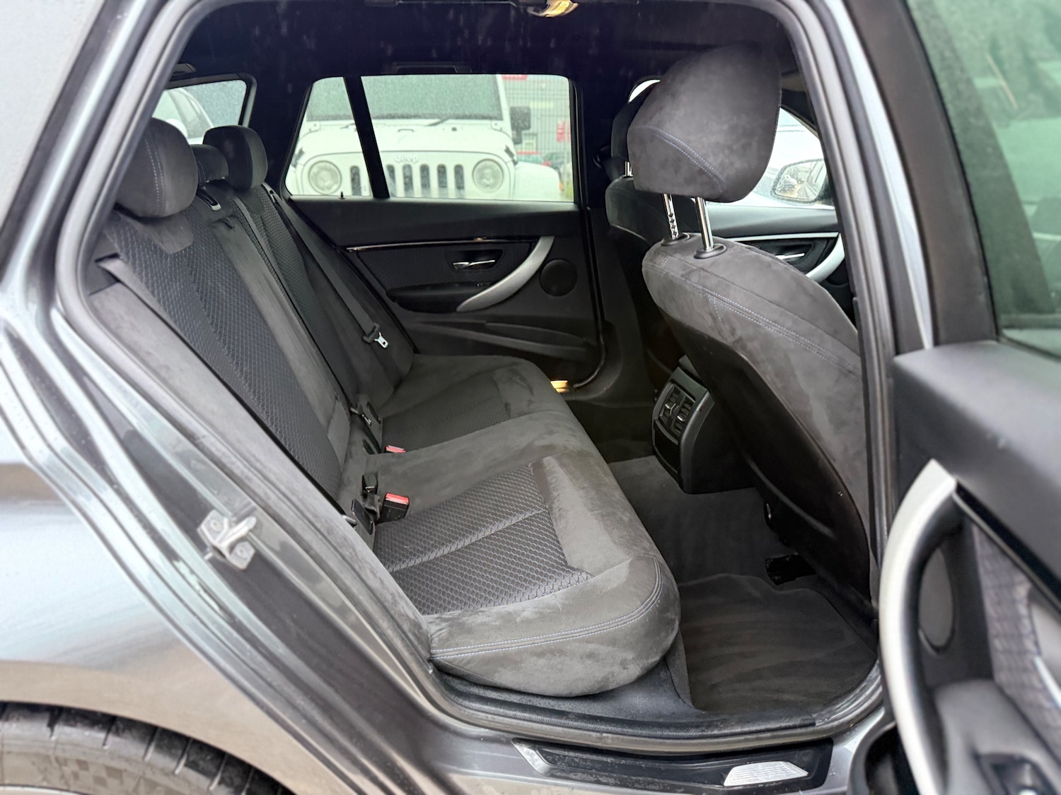 Used BMW 3 Series 2016 for sale - 77520032: Photo 26