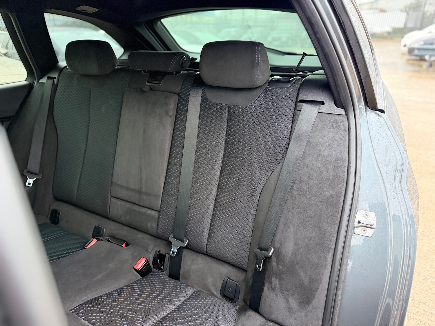 Used BMW 3 Series 2016 for sale - 77520032: Photo 32