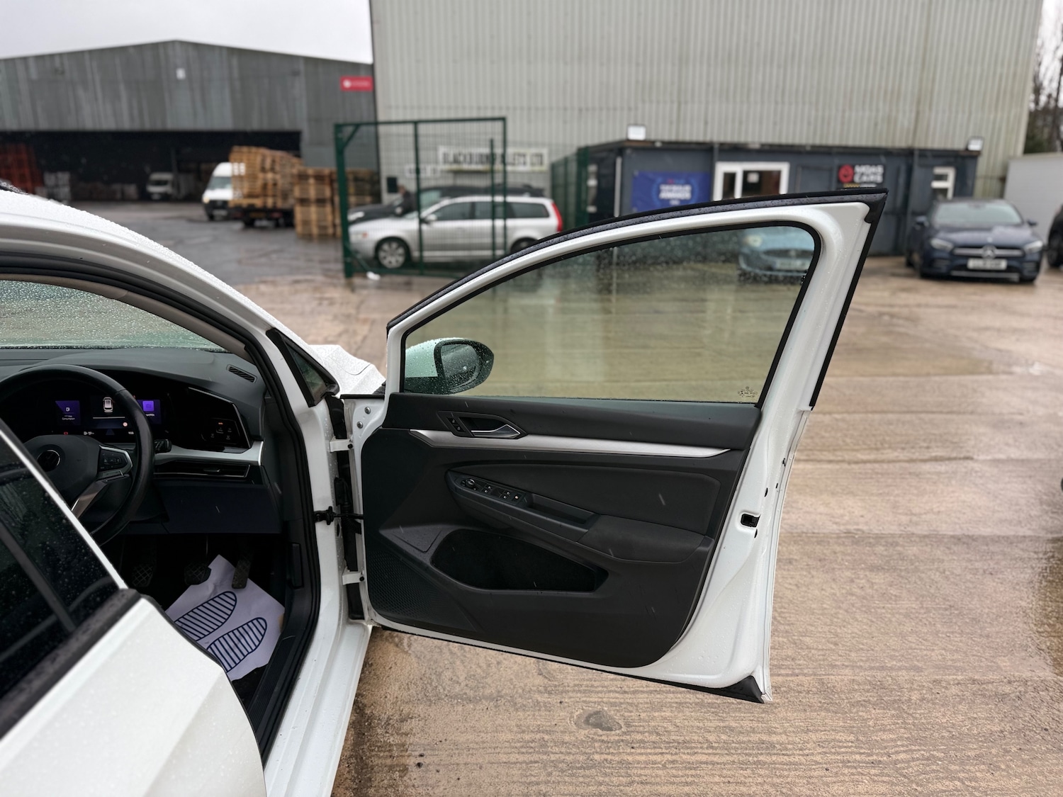 Used Volkswagen Golf 2021 for sale - 77276818: Photo 57