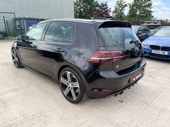 Used Volkswagen Golf 2015 for sale - 79257826: Photo