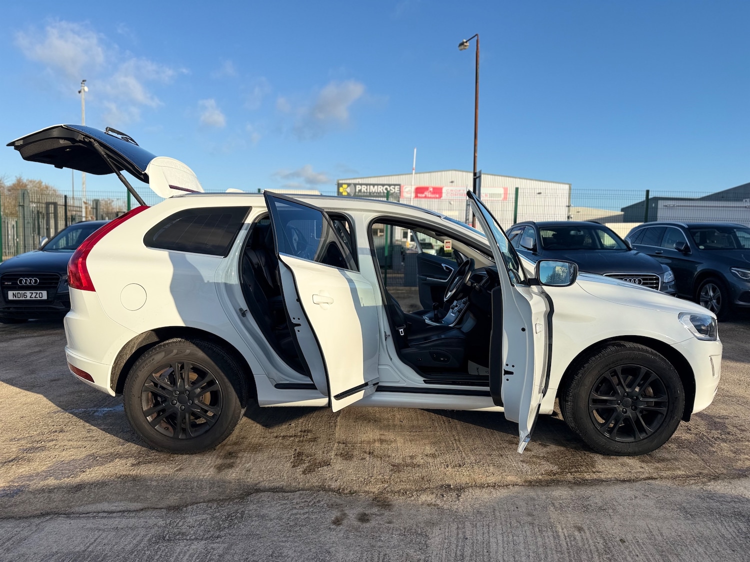 Used Volvo XC60 2016 for sale - 76313807: Photo 17