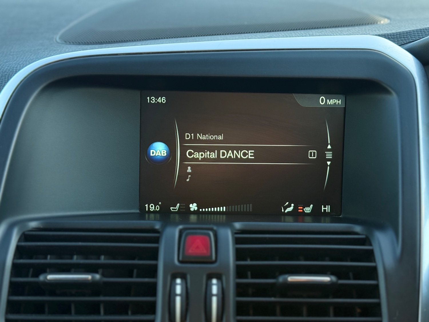 Used Volvo XC60 2016 for sale - 76313807: Photo 39