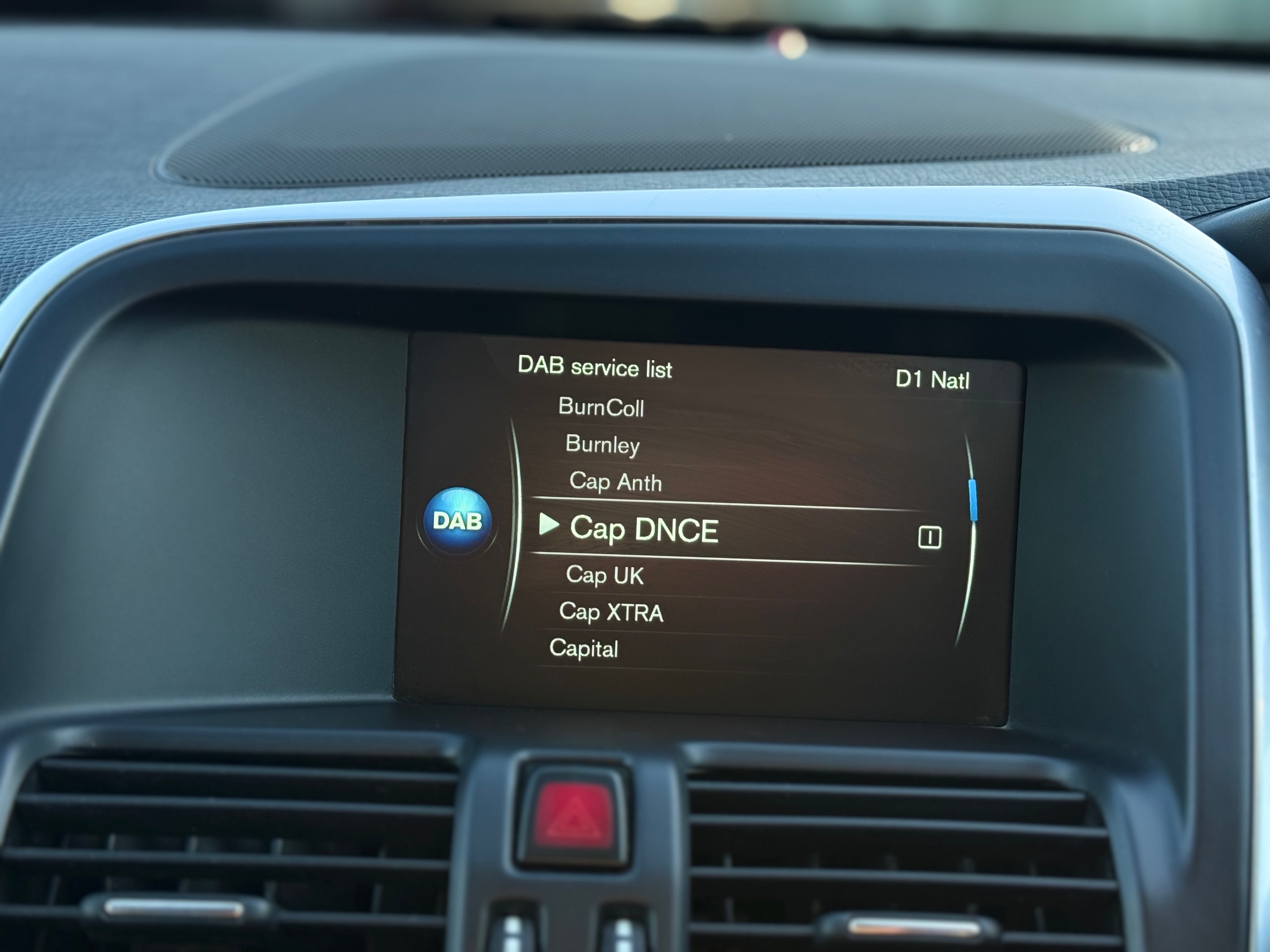 Used Volvo XC60 2016 for sale - 76313807: Photo 40