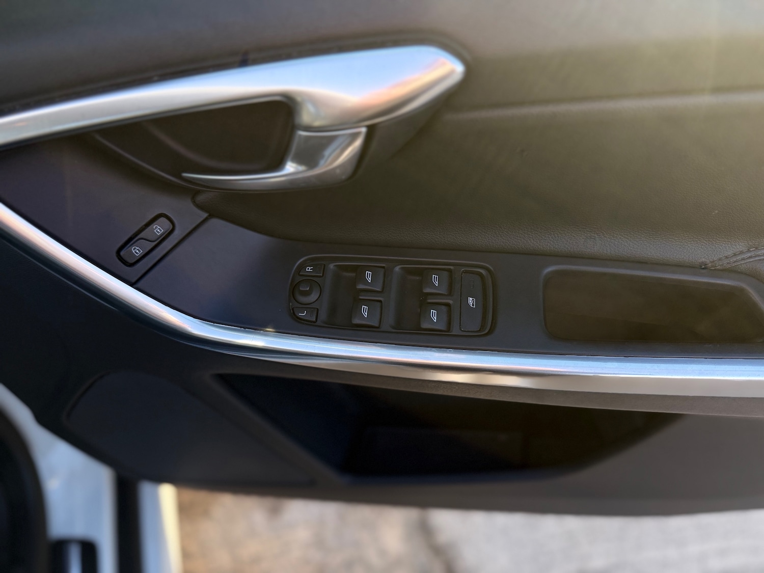 Used Volvo XC60 2016 for sale - 76313807: Photo 54