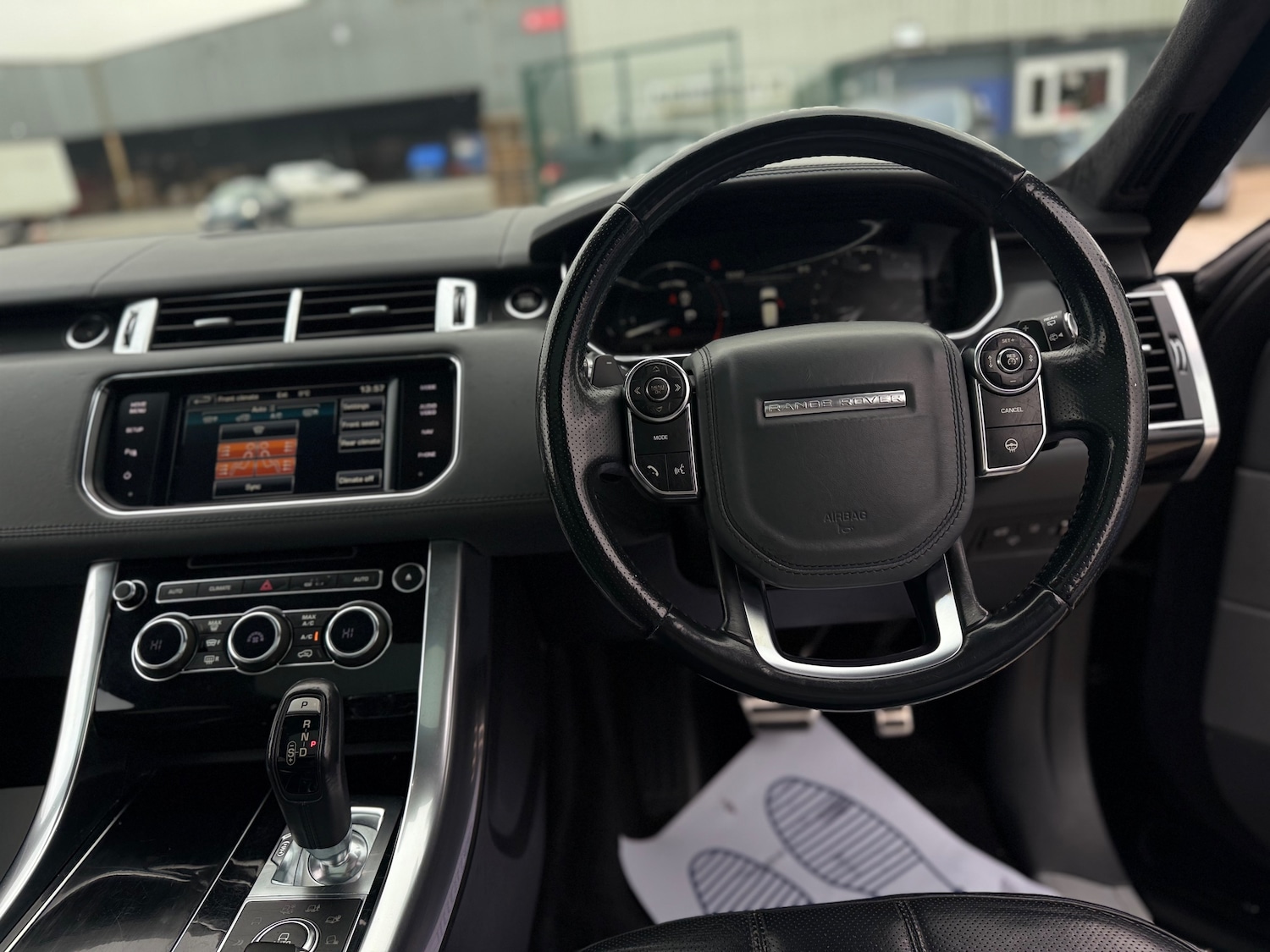 Used Land Rover Range Rover Sport 2015 for sale - 77641768: Photo 36