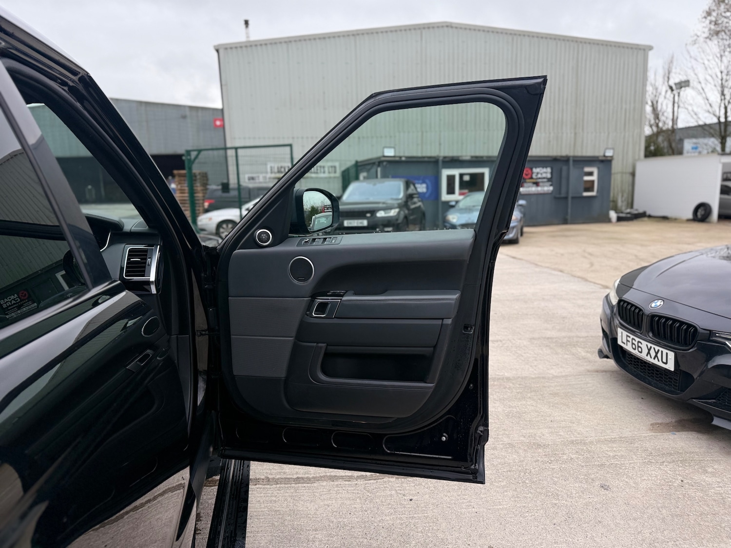 Used Land Rover Range Rover Sport 2015 for sale - 77641768: Photo 57