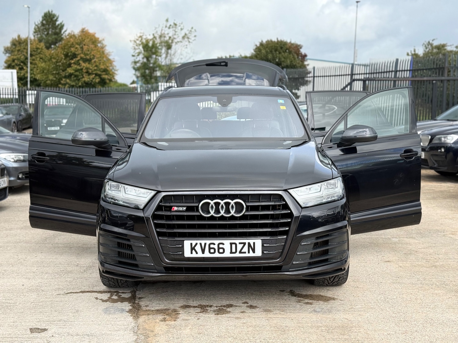 Used Audi SQ7 2016 for sale - 76292898: Photo 11