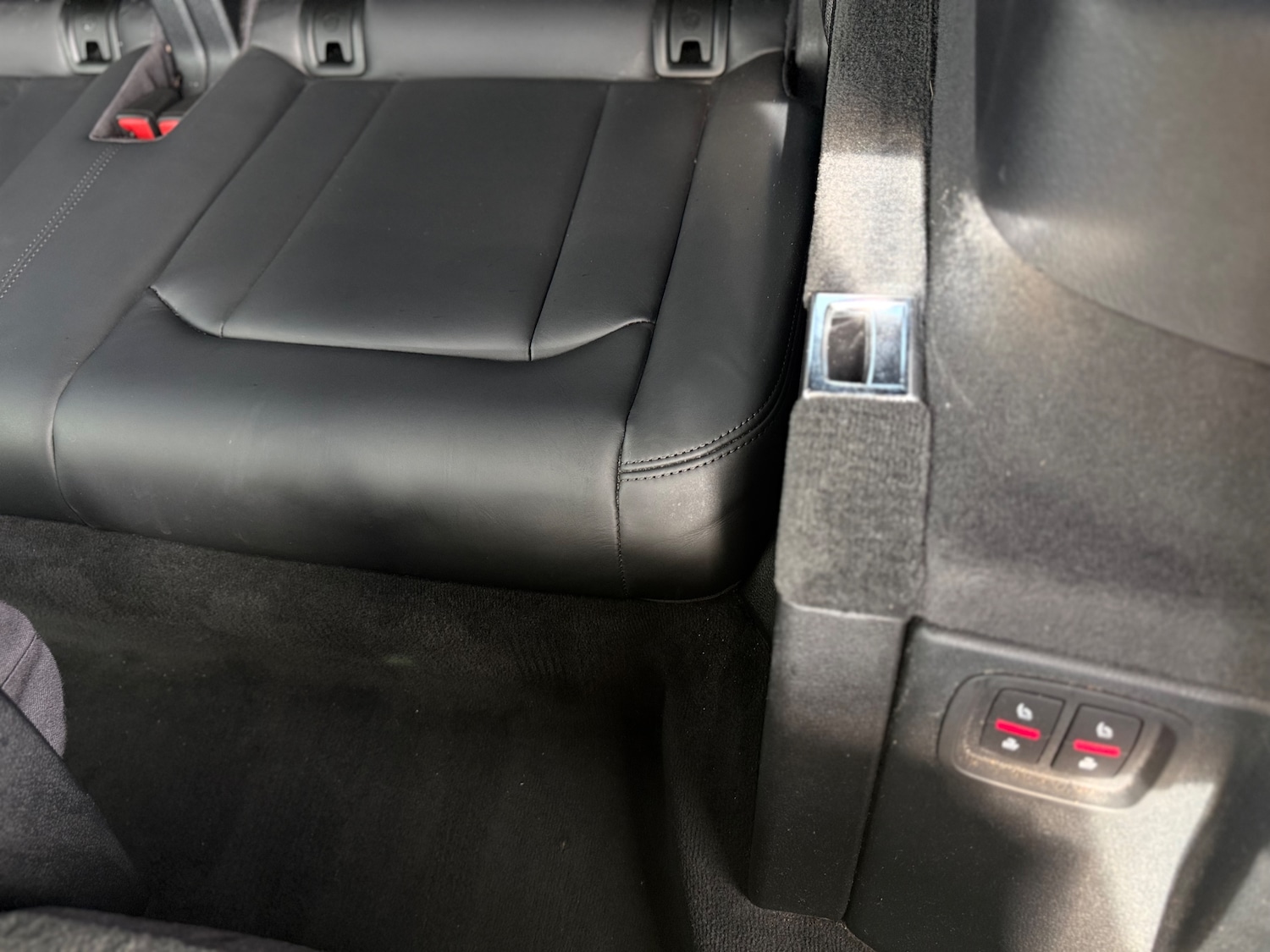 Used Audi SQ7 2016 for sale - 76292898: Photo 36