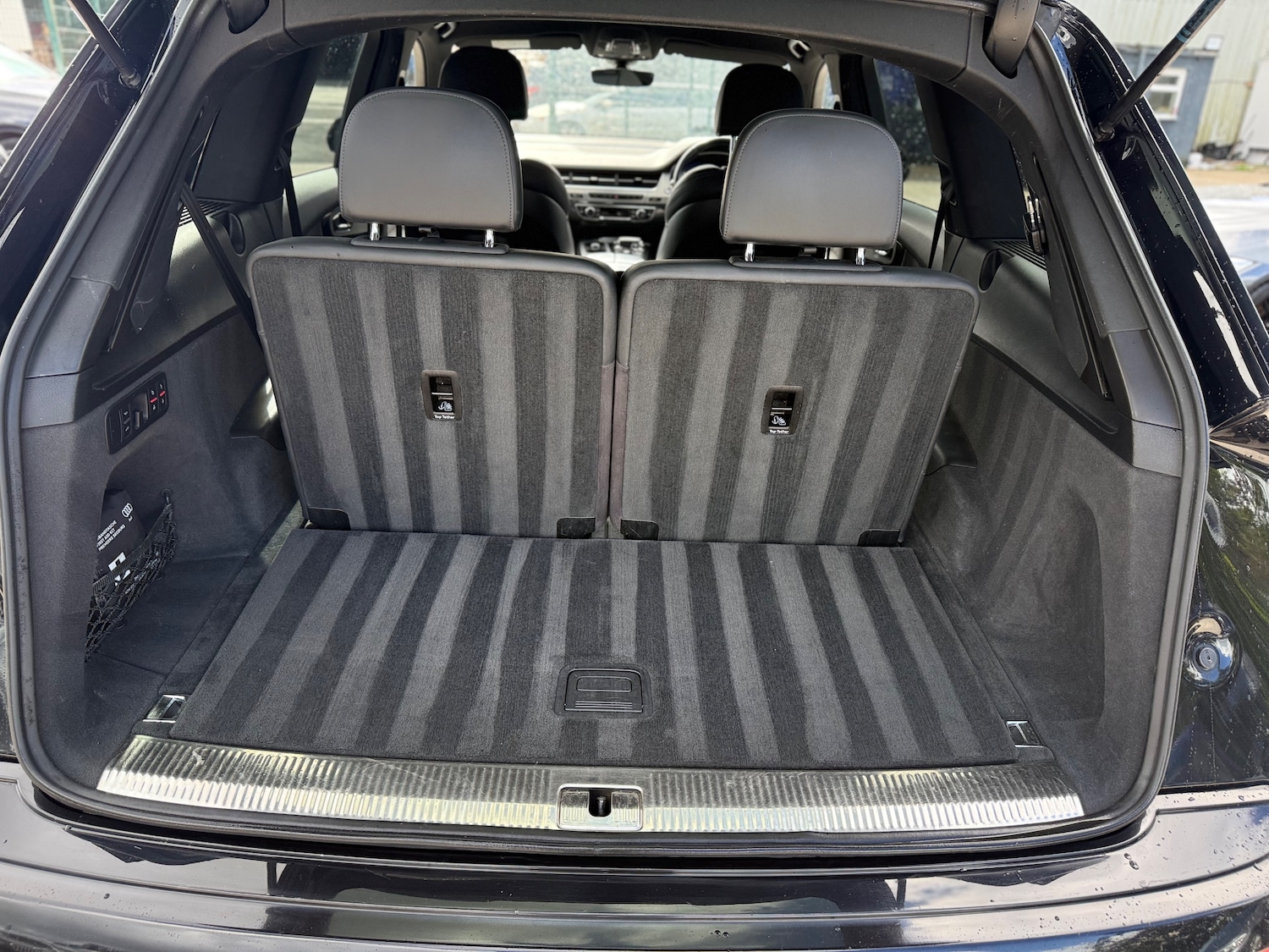Used Audi SQ7 2016 for sale - 76292898: Photo 38