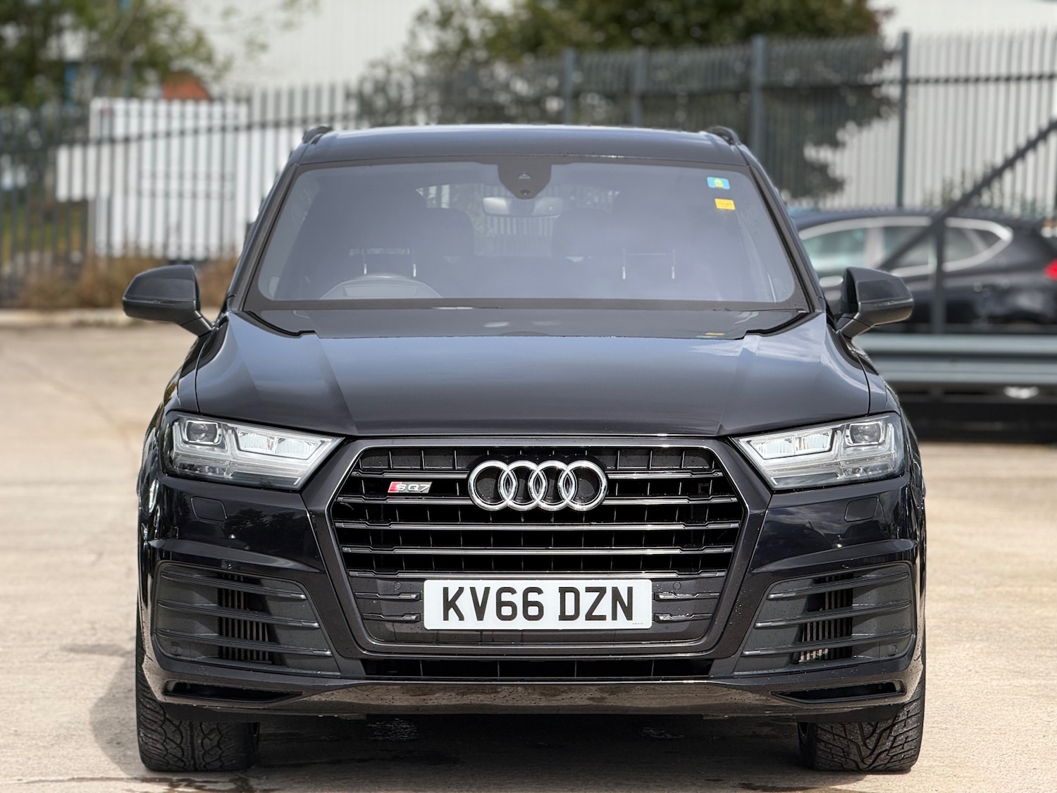 Used Audi SQ7 2016 for sale - 76292898: Photo 5