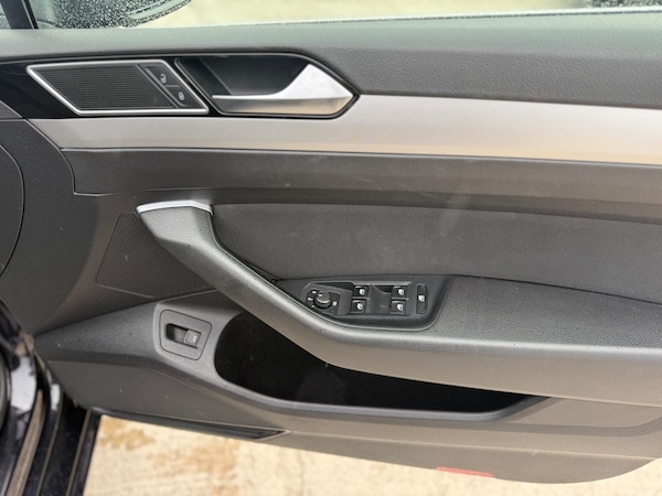 Used Volkswagen Passat 2015 for sale - 75196632: Photo 41