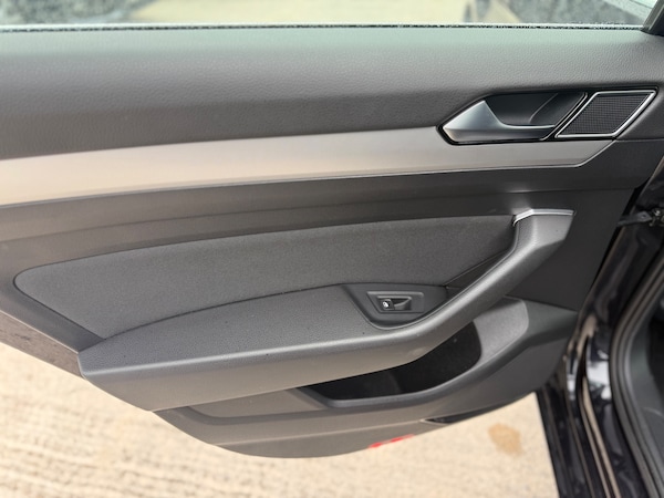 Used Volkswagen Passat 2015 for sale - 75196632: Photo 47