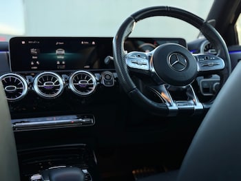 Used Mercedes-Benz A-Class 2019 for sale - 76949806: Photo