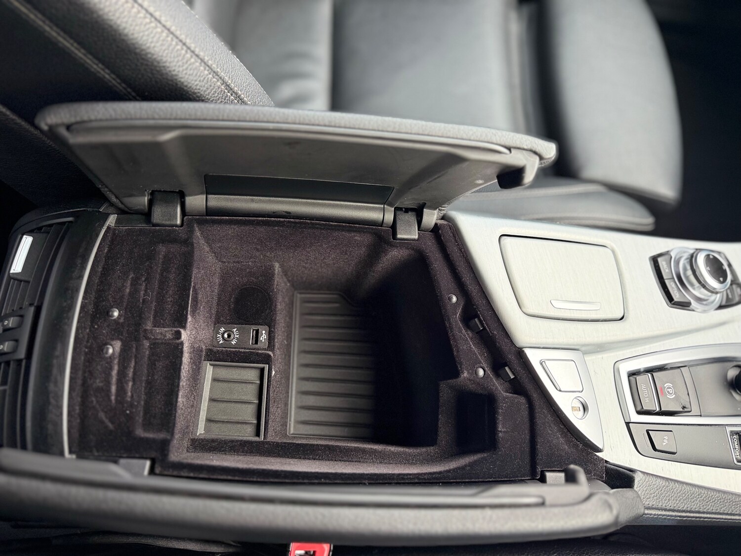 Used BMW 5 Series for sale - 77533708: Photo 53