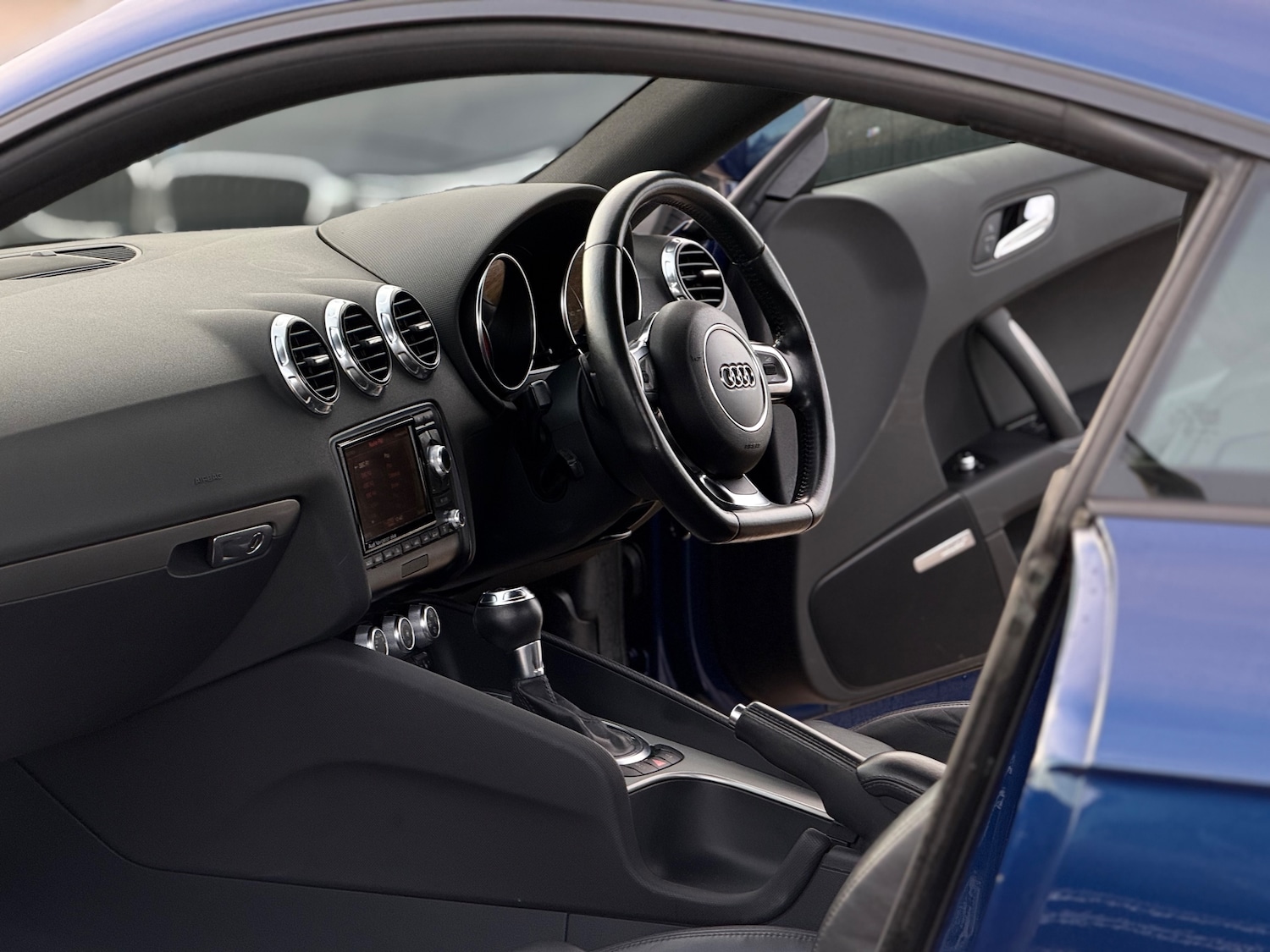 Used Audi TT 2013 for sale - 76854948: Photo 4