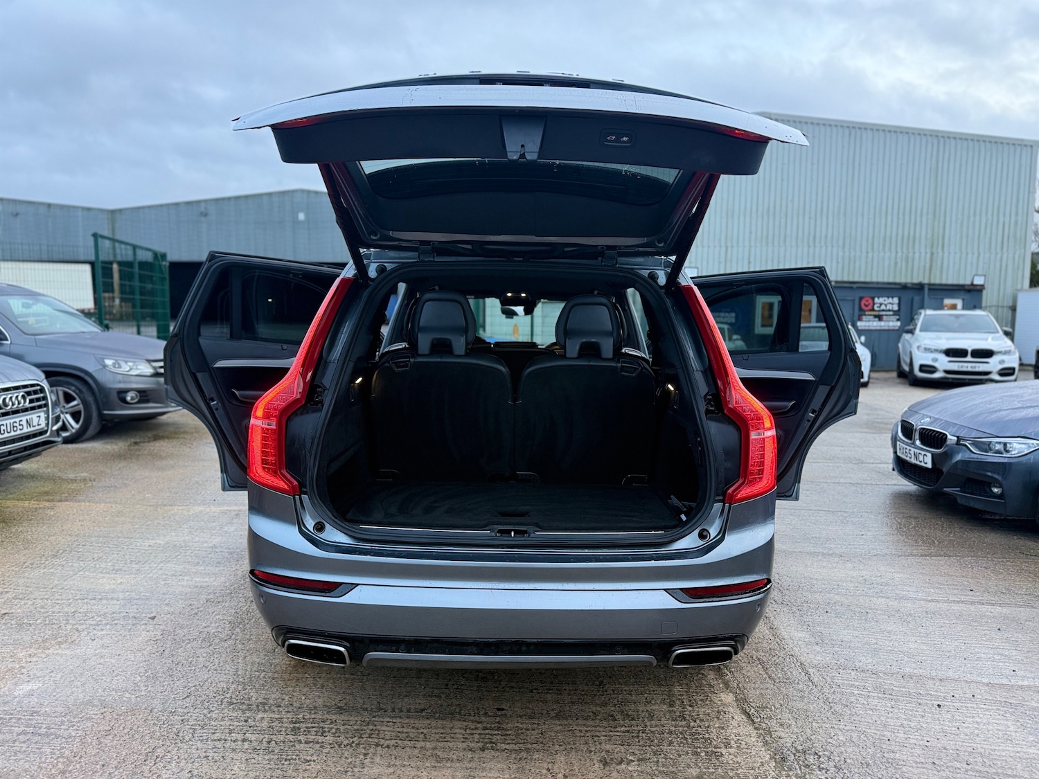 Used Volvo XC90 2017 for sale - 76847936: Photo 15