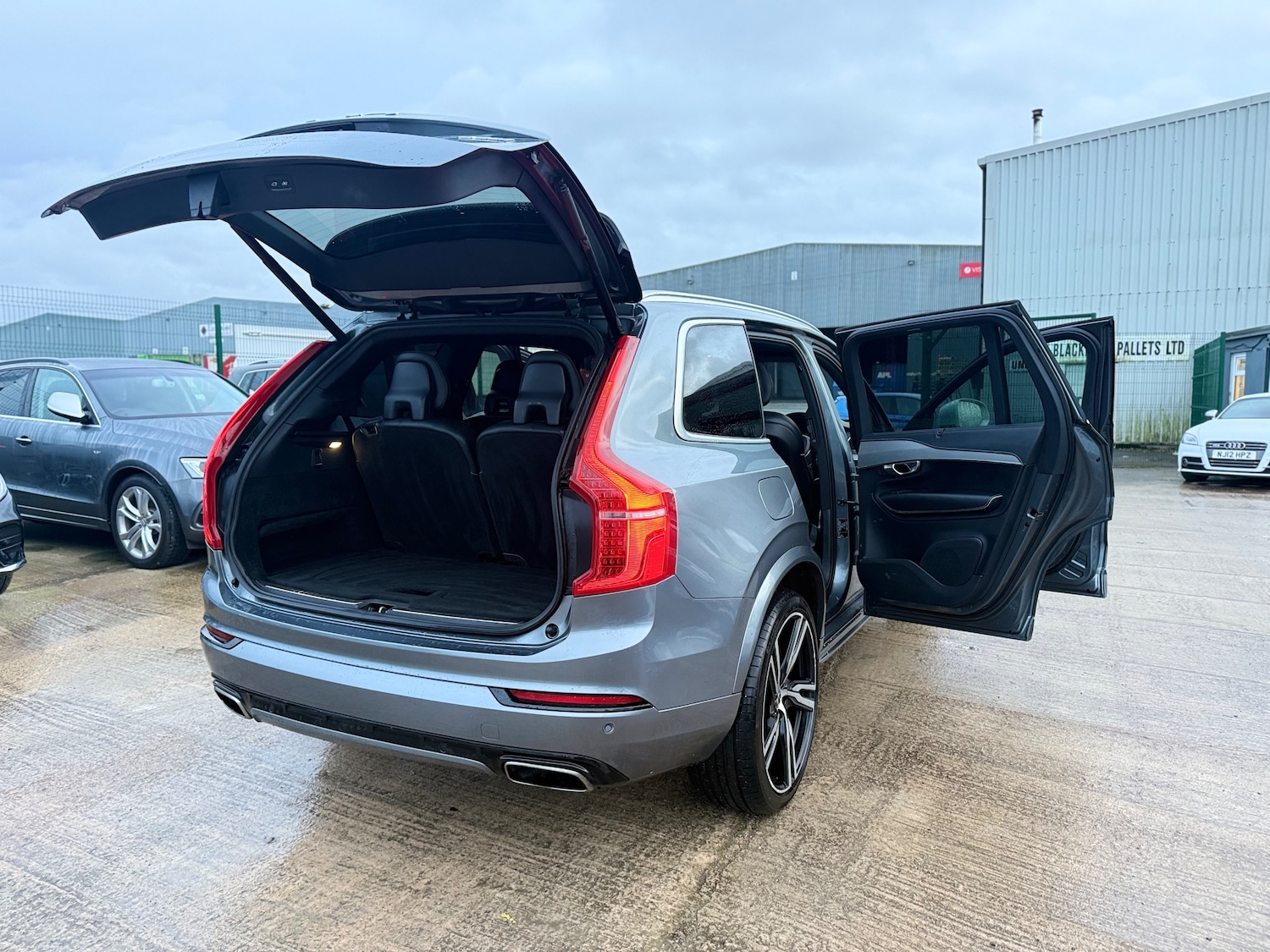 Used Volvo XC90 2017 for sale - 76847936: Photo 16