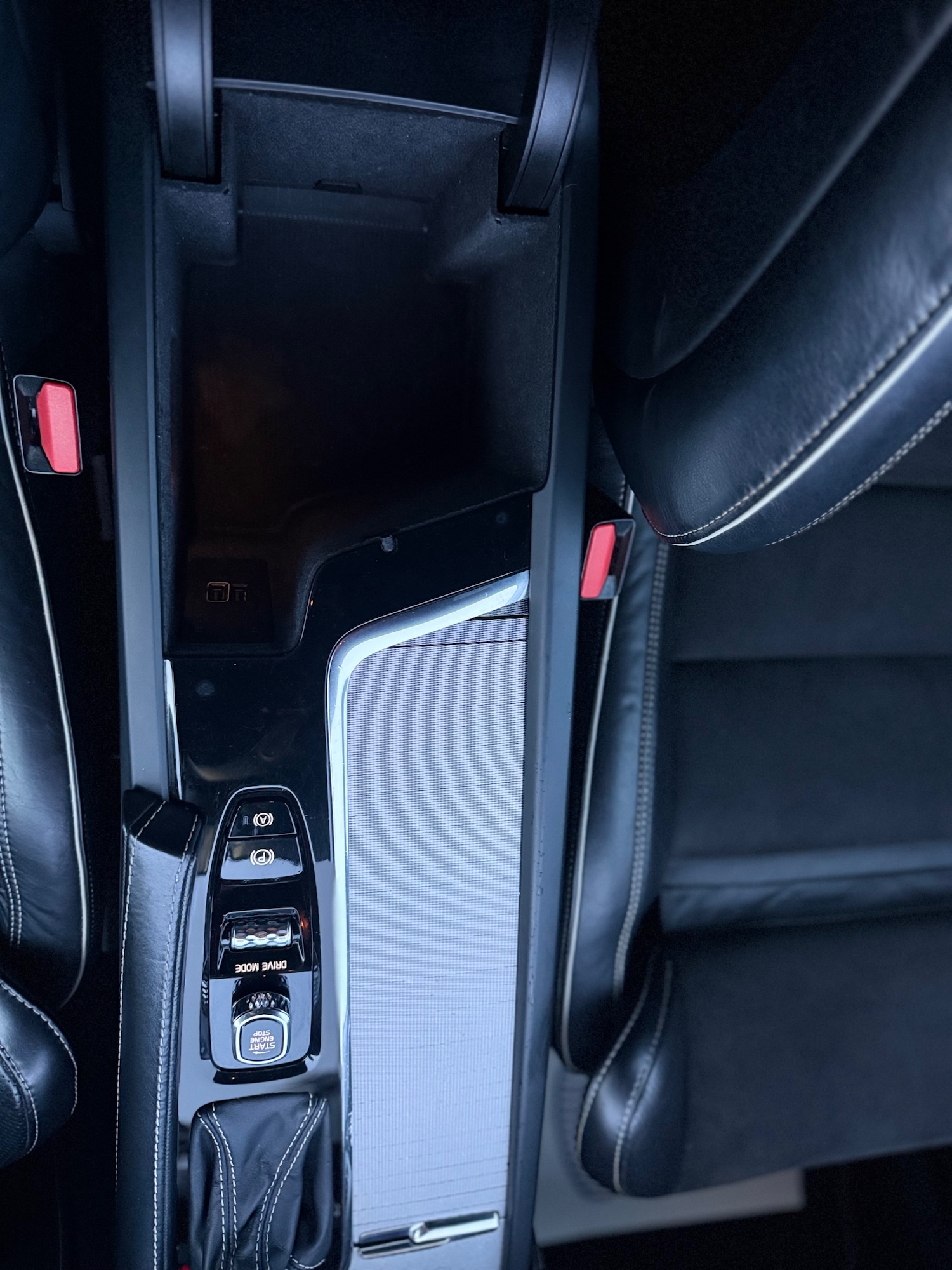 Used Volvo XC90 2017 for sale - 76847936: Photo 49