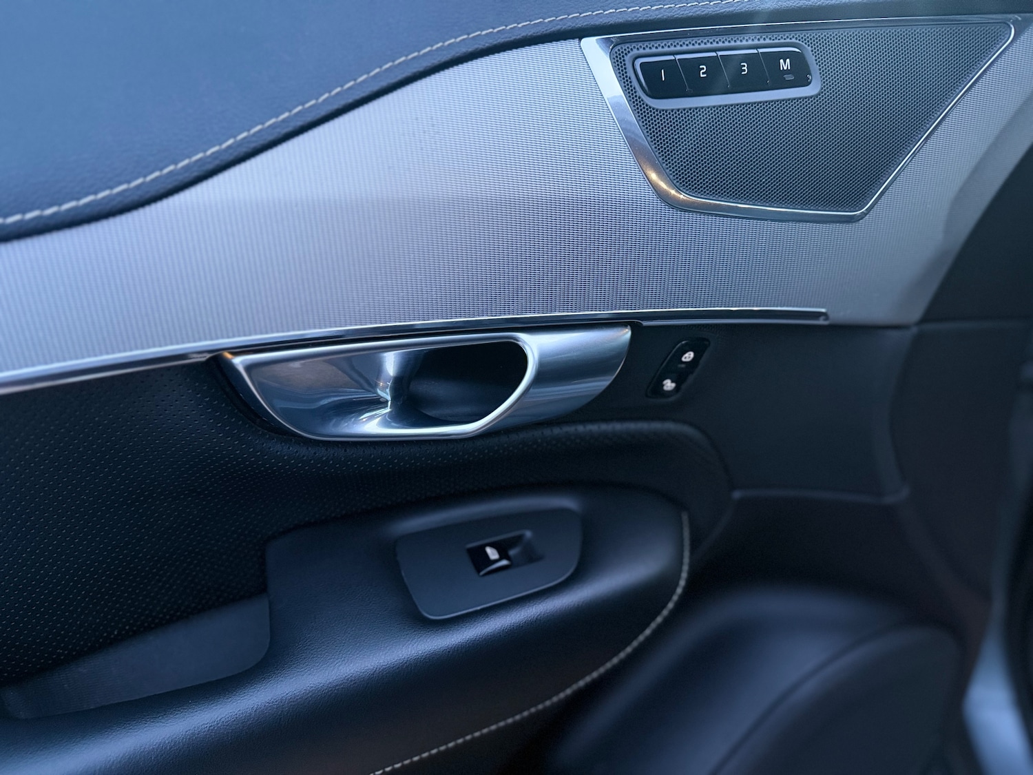 Used Volvo XC90 2017 for sale - 76847936: Photo 56