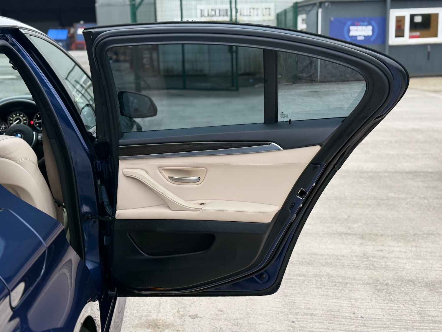 Used BMW 5 Series 2015 for sale - 77791701: Photo 56