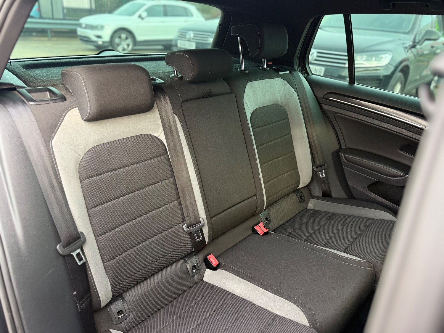 Used Volkswagen Golf 2016 for sale - 77520081: Photo 27