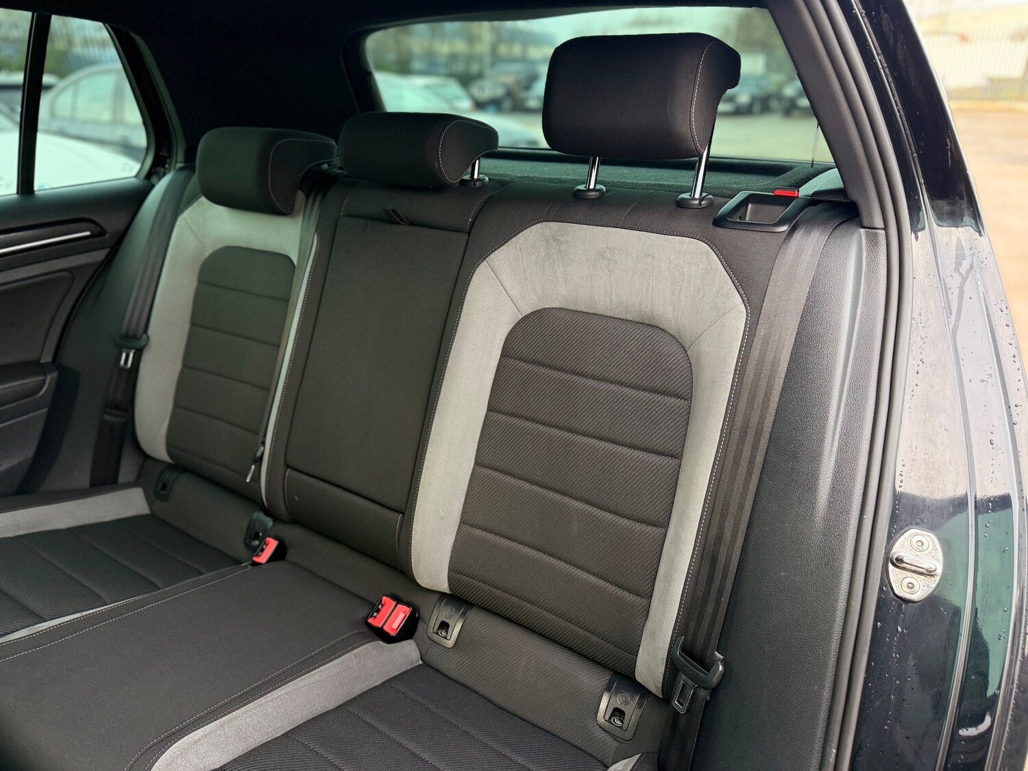 Used Volkswagen Golf 2016 for sale - 77520081: Photo 31