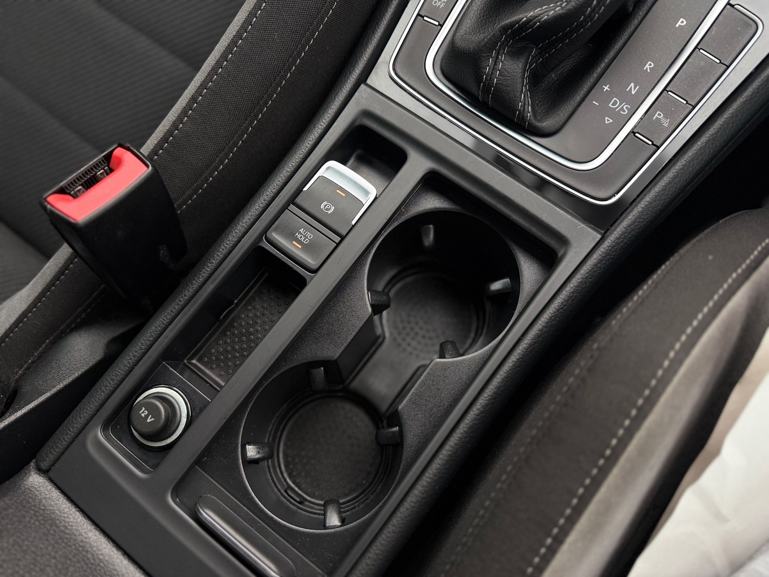 Used Volkswagen Golf 2016 for sale - 77520081: Photo 49