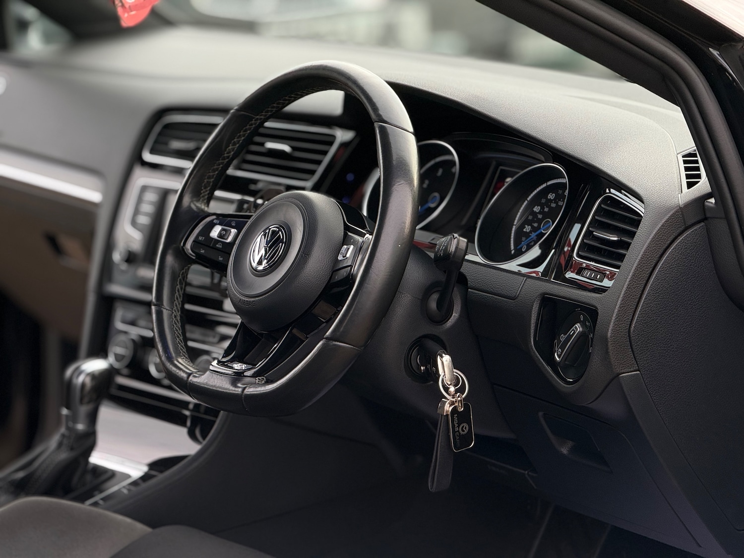 Used Volkswagen Golf 2016 for sale - 77520081: Photo 5