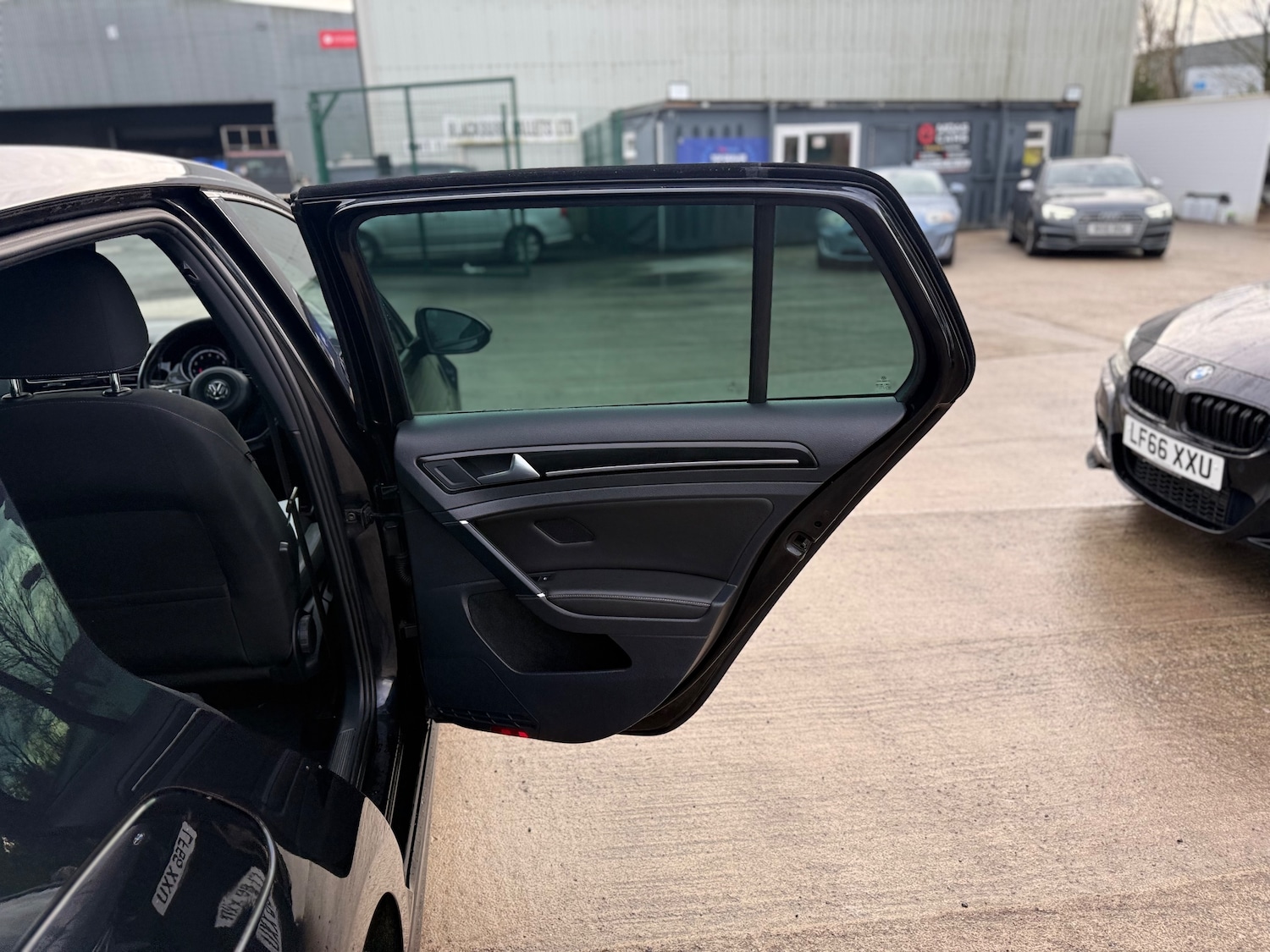 Used Volkswagen Golf 2016 for sale - 77520081: Photo 52