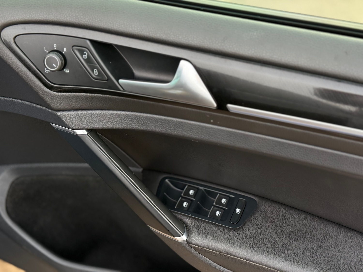 Used Volkswagen Golf 2016 for sale - 77520081: Photo 55