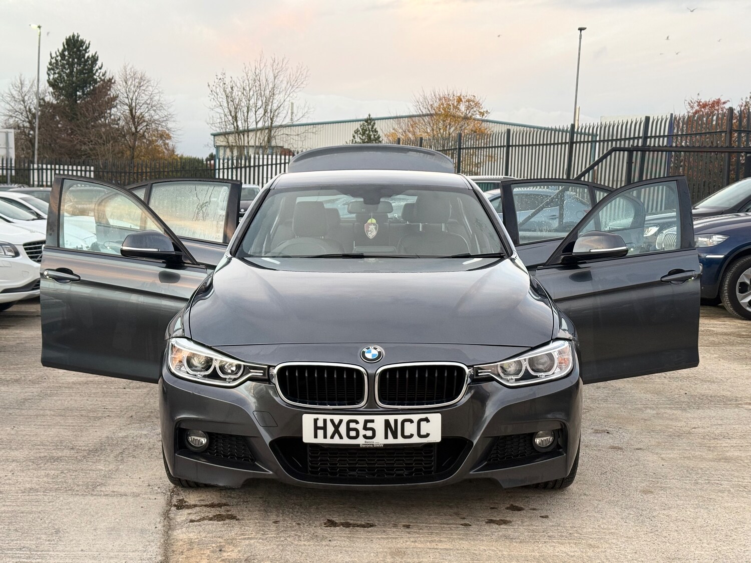 Used BMW 3 Series 2015 for sale - 76445598: Photo 11