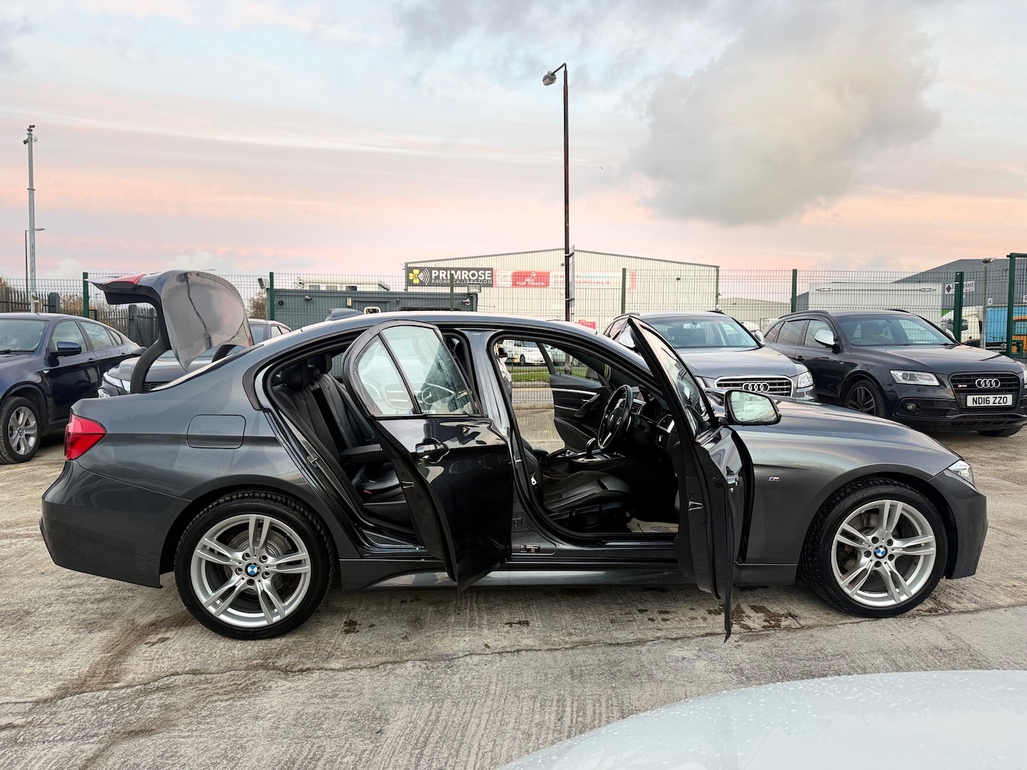 Used BMW 3 Series 2015 for sale - 76445598: Photo 17