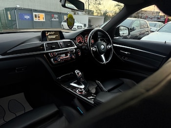 Used BMW 3 Series 2015 for sale - 76445598: Photo