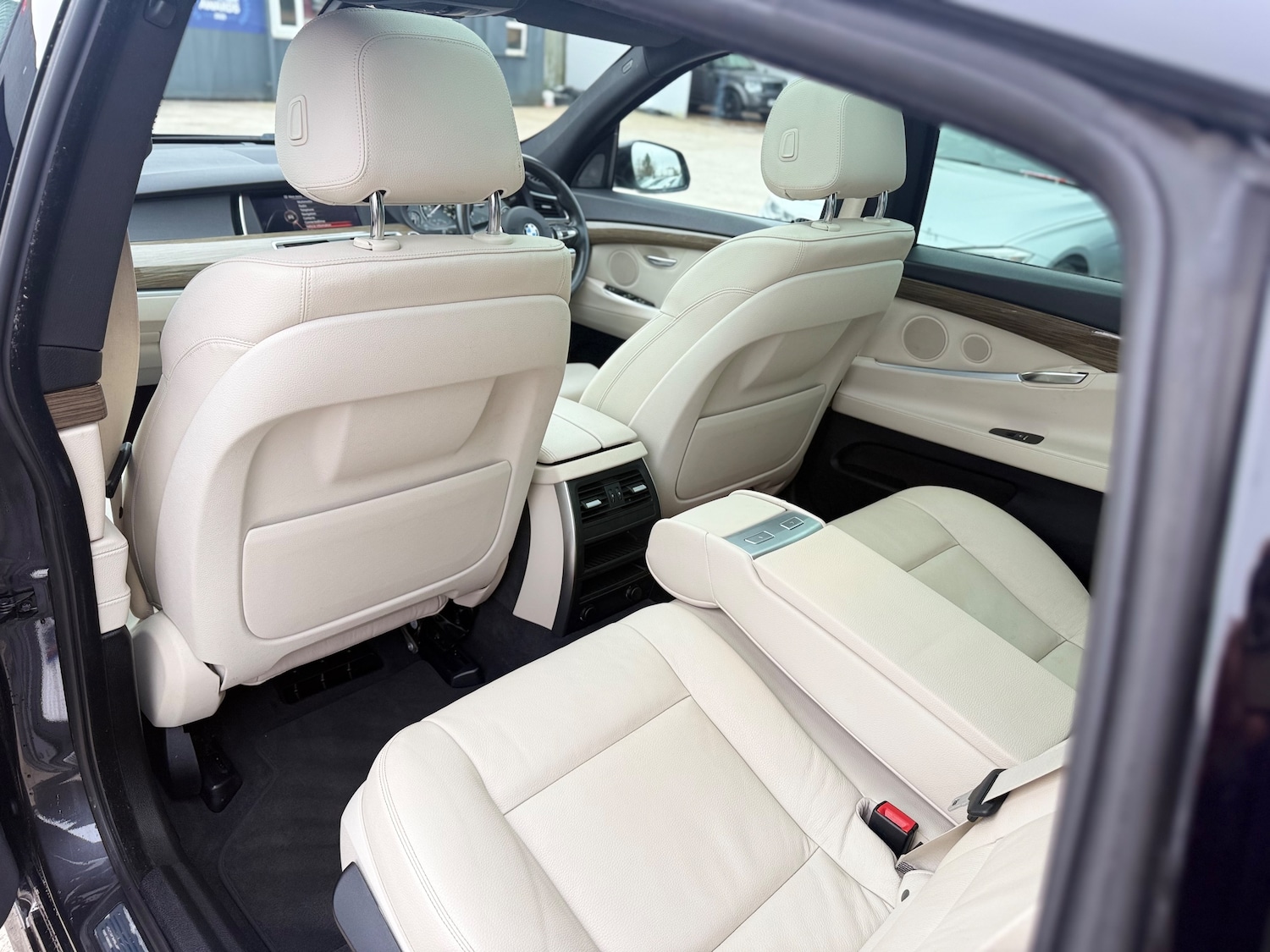 Used BMW 5 Series Gran Turismo 2014 for sale - 77798083: Photo 31