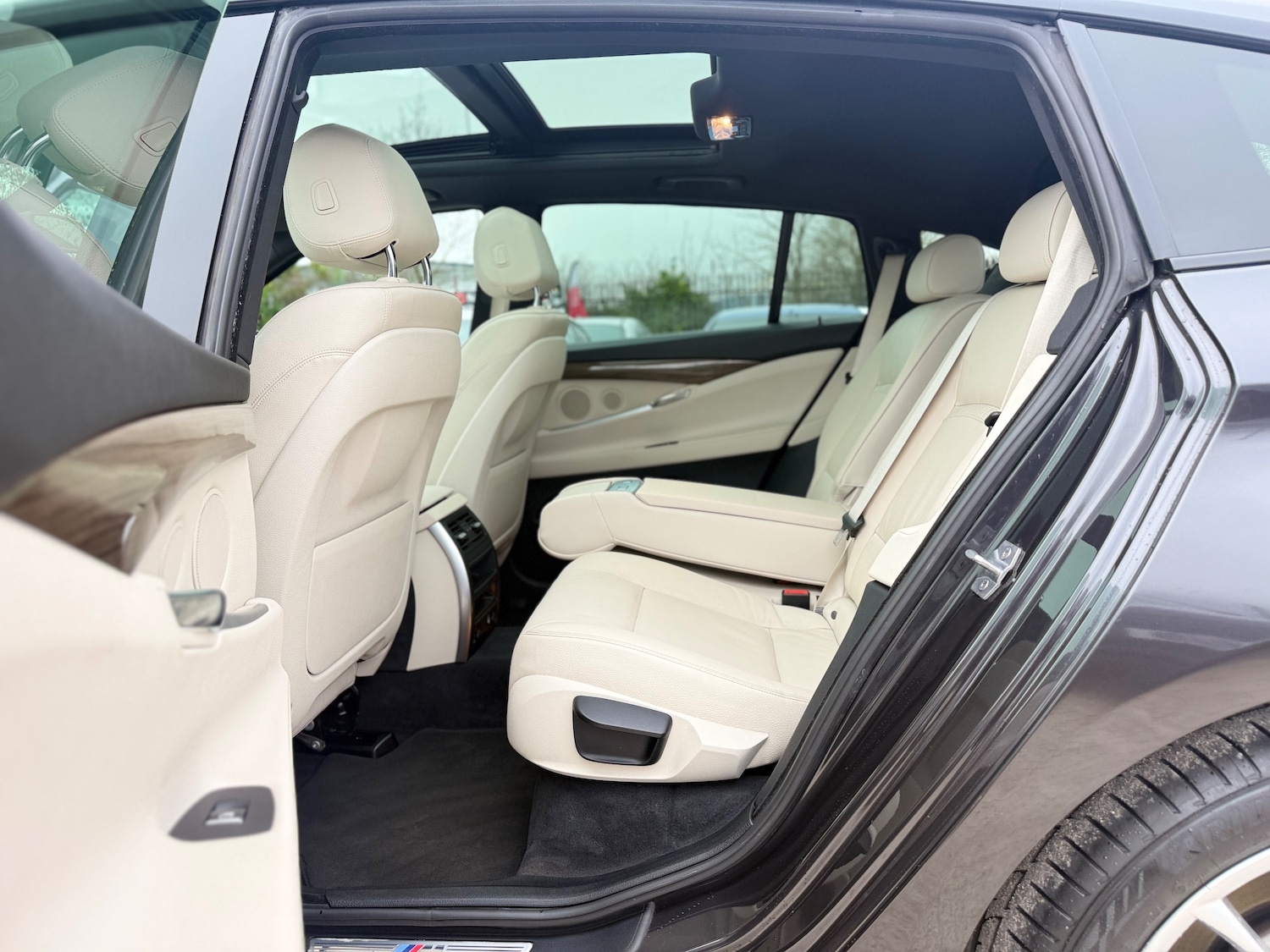 Used BMW 5 Series Gran Turismo 2014 for sale - 77798083: Photo 32