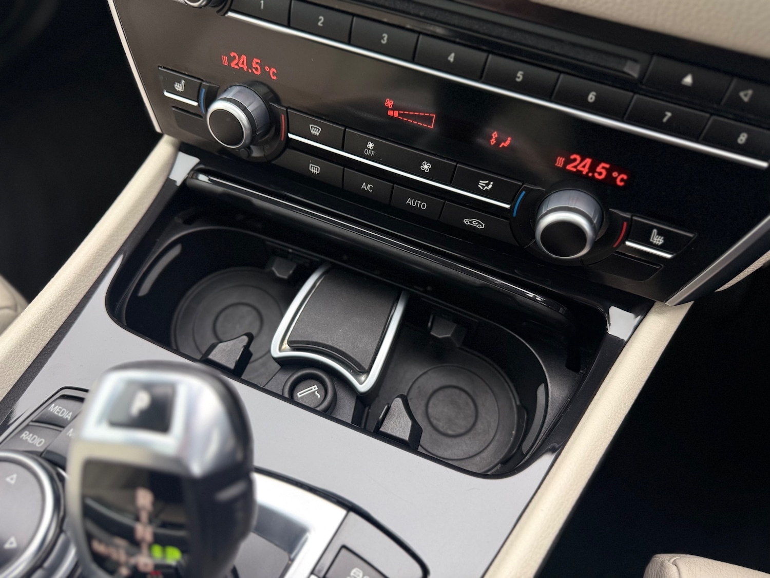 Used BMW 5 Series Gran Turismo 2014 for sale - 77798083: Photo 53