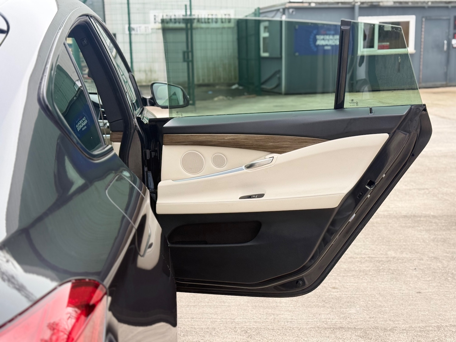 Used BMW 5 Series Gran Turismo 2014 for sale - 77798083: Photo 60