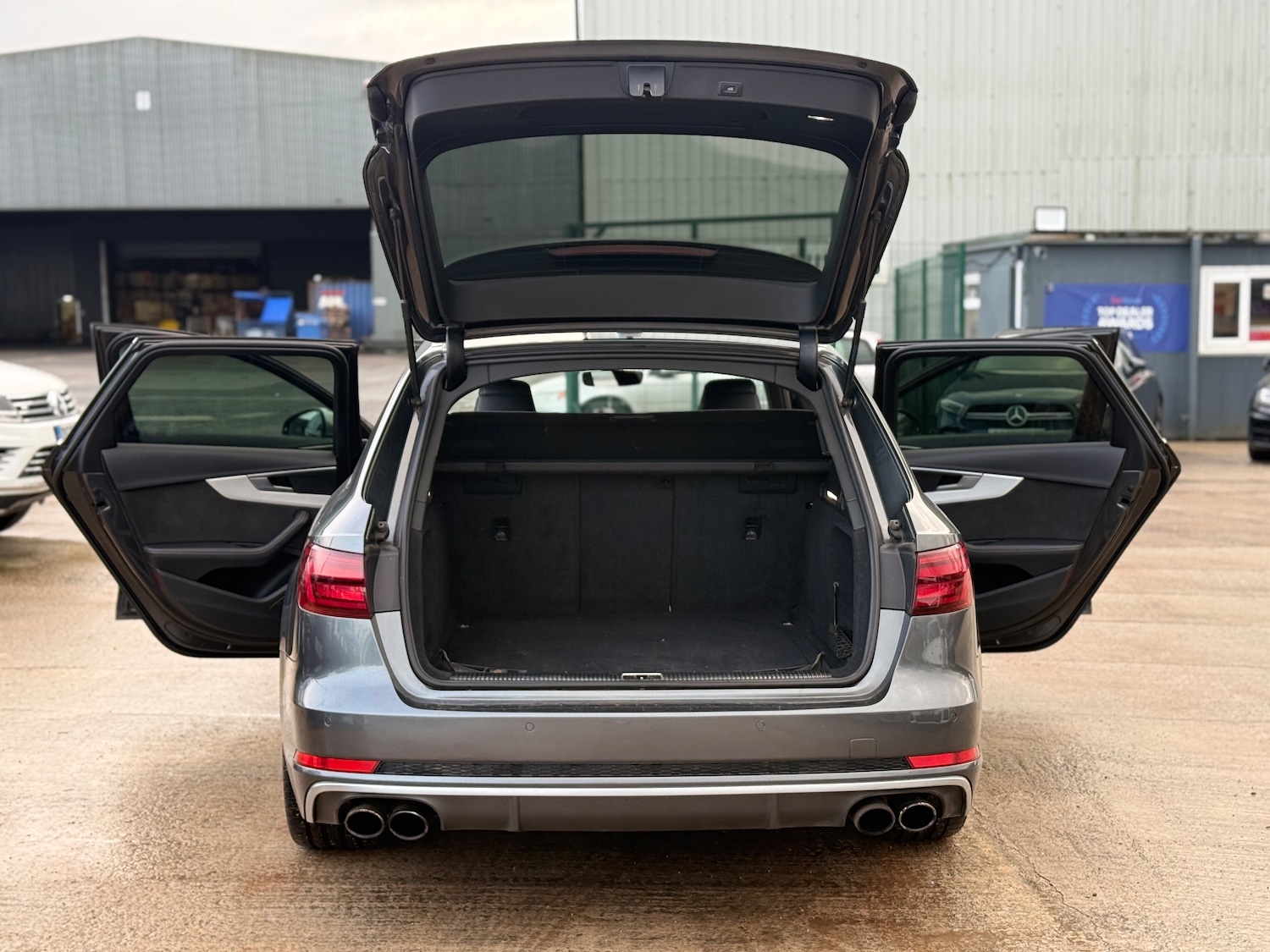 Used Audi S4 Avant 2018 for sale - 77104122: Photo 15