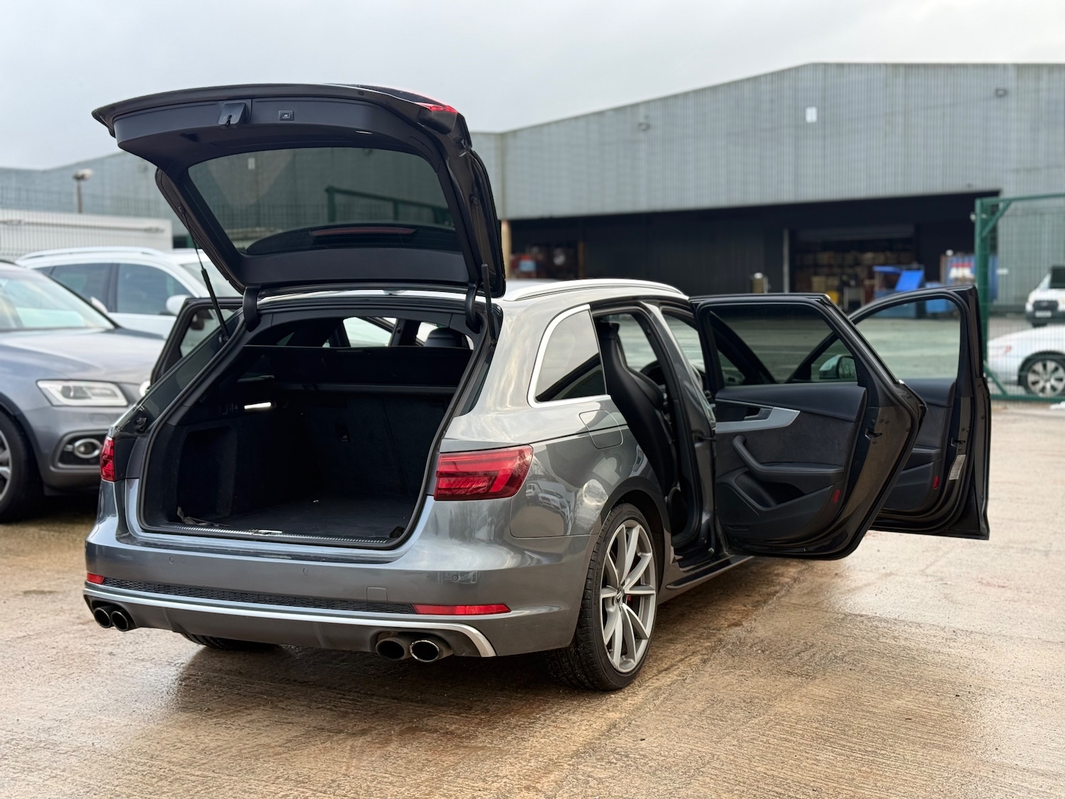 Used Audi S4 Avant 2018 for sale - 77104122: Photo 16