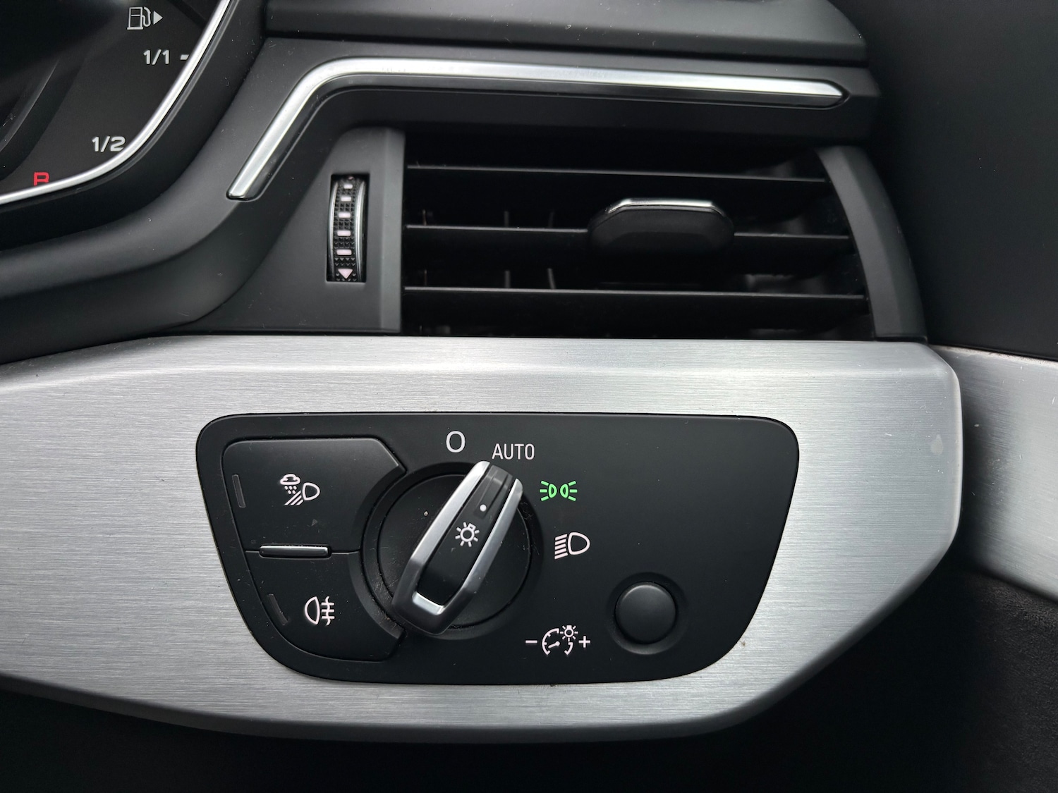 Used Audi S4 Avant 2018 for sale - 77104122: Photo 38